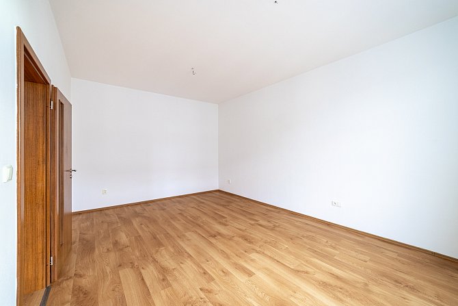 6R4A9369-HDR-2.jpeg