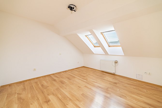 6R4A2360-HDR.jpeg