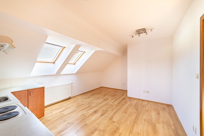 6R4A2240-HDR.jpeg
