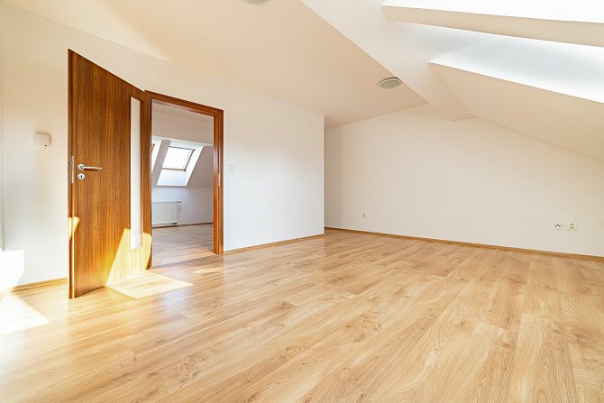 6R4A2280-HDR.jpeg